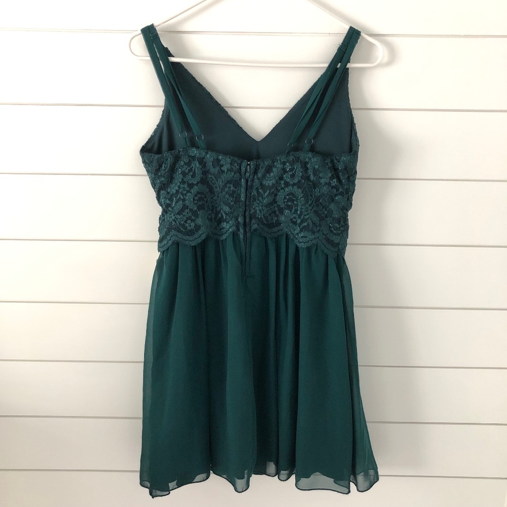 Xtraordinary Hunter Green Dress with Lace Top - Picture 2 of 4